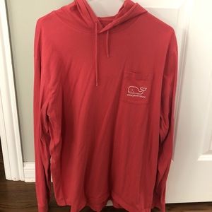Mens vineyard vines long sleeved t-shirt with hood